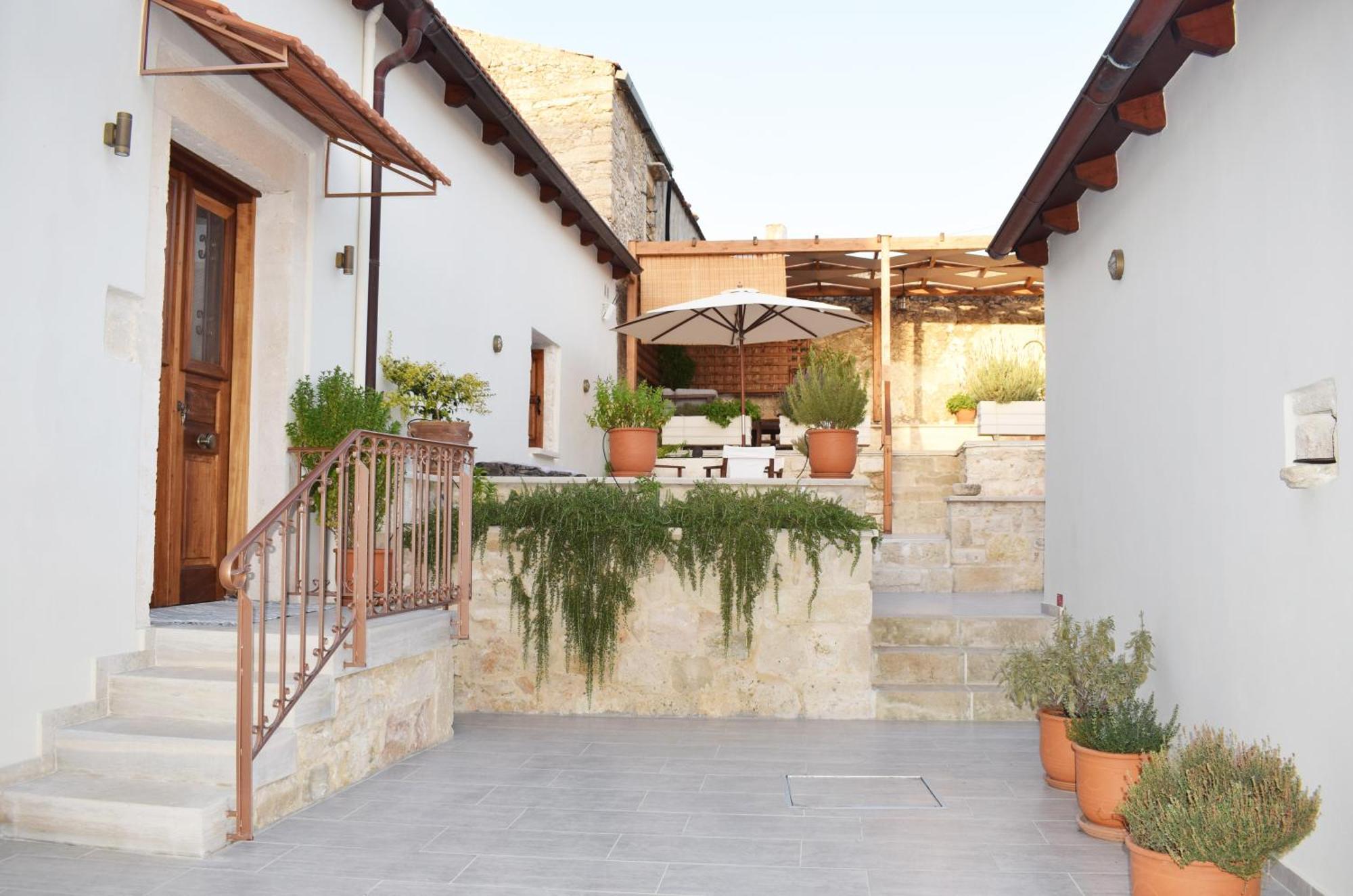 Eco Cottage Vedere With Pool Vederoi ภายนอก รูปภาพ