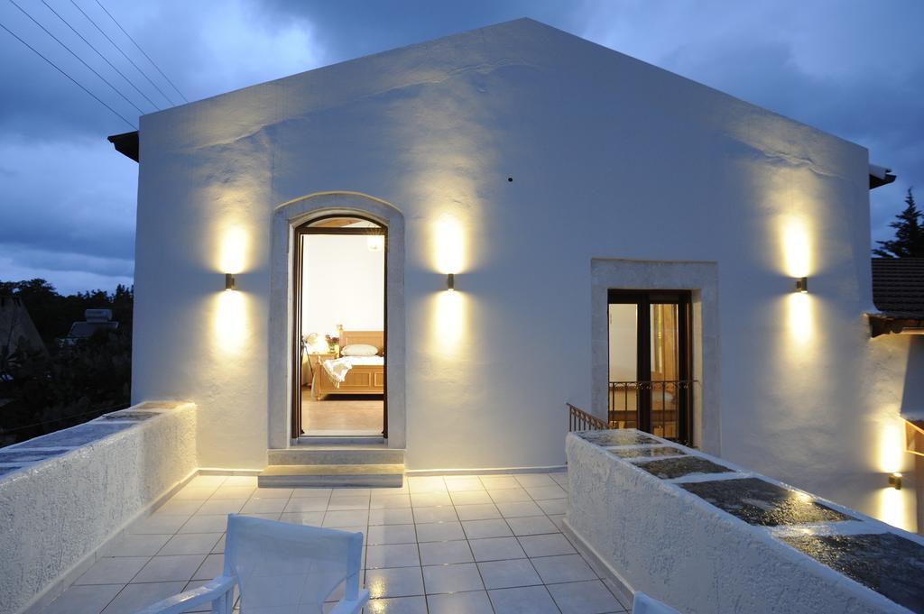 Eco Cottage Vedere With Pool Vederoi ภายนอก รูปภาพ
