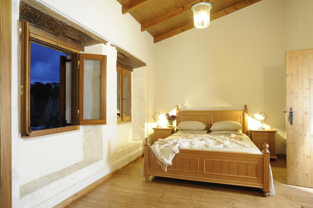 Eco Cottage Vedere With Pool Vederoi ภายนอก รูปภาพ