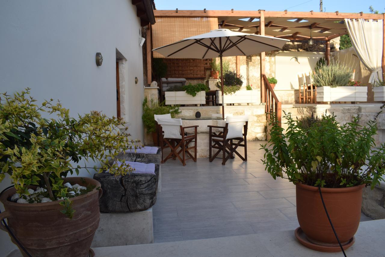 Eco Cottage Vedere With Pool Vederoi ภายนอก รูปภาพ